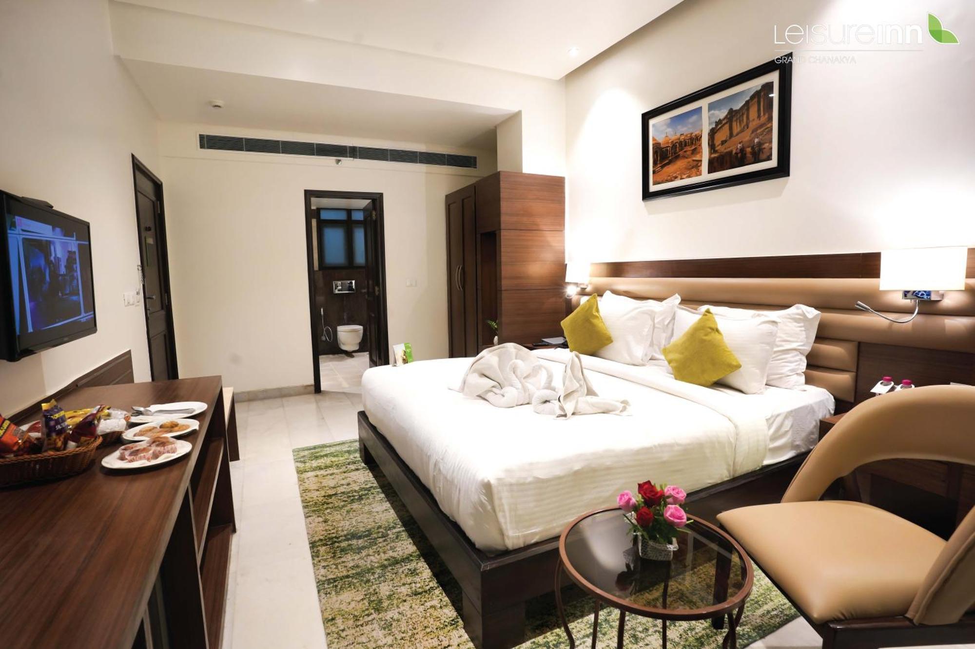 Leisure Inn Grand Chanakya Jaipur Bagian luar foto