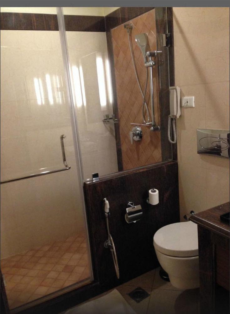 Leisure Inn Grand Chanakya Jaipur Bagian luar foto