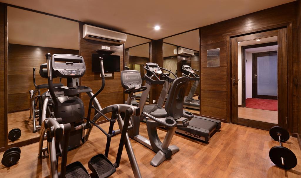Leisure Inn Grand Chanakya Jaipur Bagian luar foto